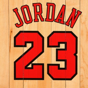 爱游戏中国官方网站平台-热刺中卫表现抢眼，防守端稳定提升，热刺中后卫引援