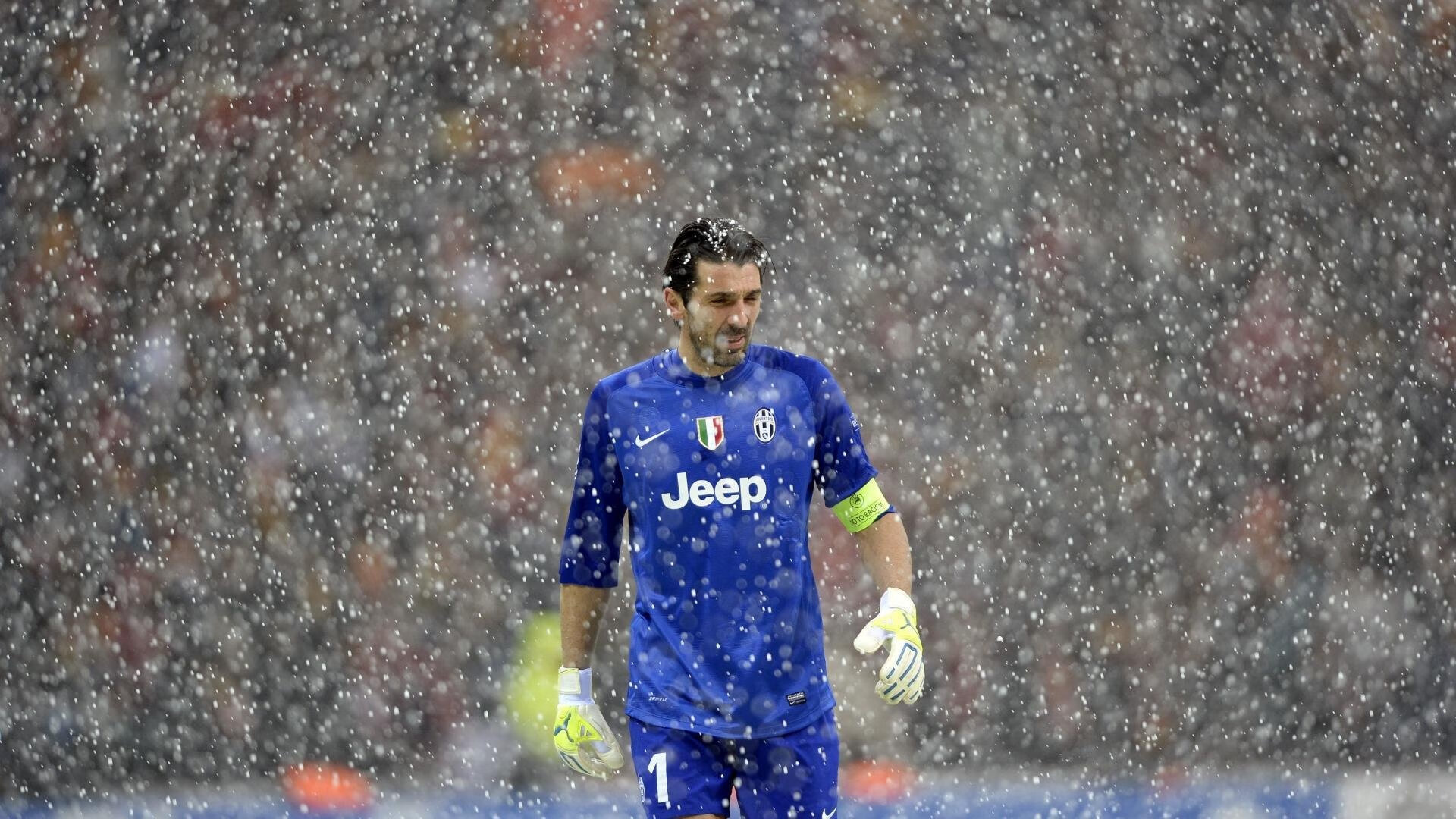 “西甲攻防转换：精彩纷呈，球迷欢呼不断”，西甲防守