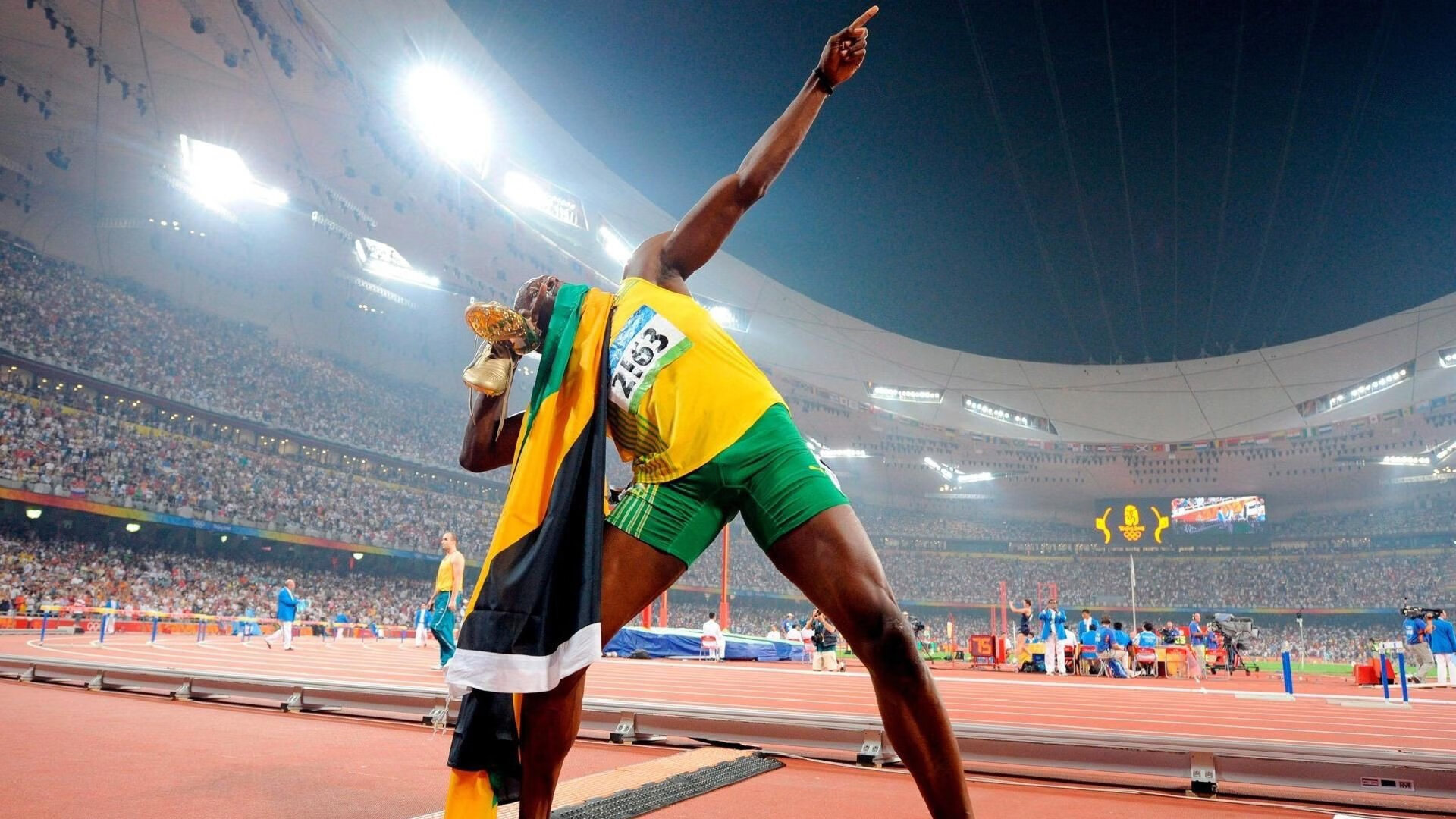 意甲：拉齐奥3-1赢下斯佩齐亚，奥斯梅恩连续发力，拉齐奥队