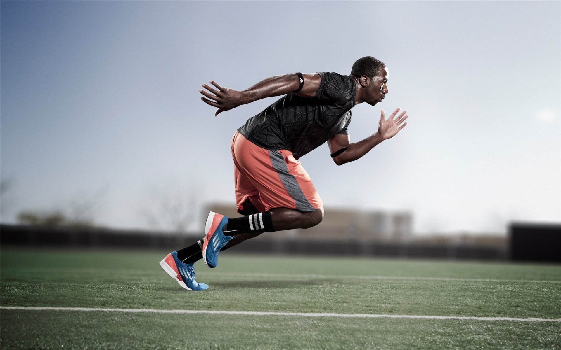 泡沫车轮：减重且耐用的新科技，泡沫车是什么